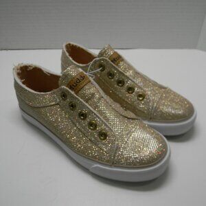 Mudd Sylvia Gold Sparkle Slip On Sneakers Bling Girls Size 2 NWT